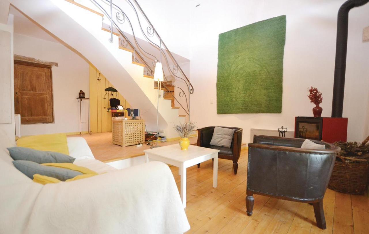 Stunning Home In Viens With House A Mountain View المظهر الخارجي الصورة