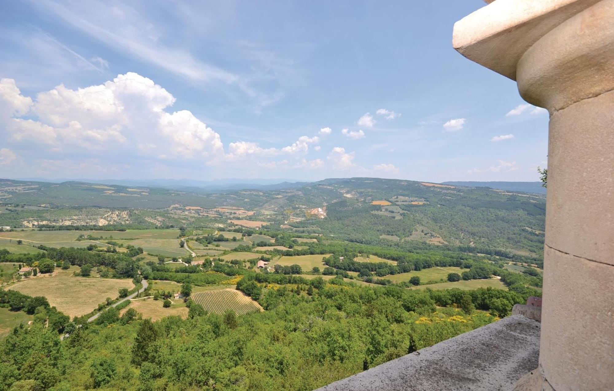 Stunning Home In Viens With House A Mountain View المظهر الخارجي الصورة